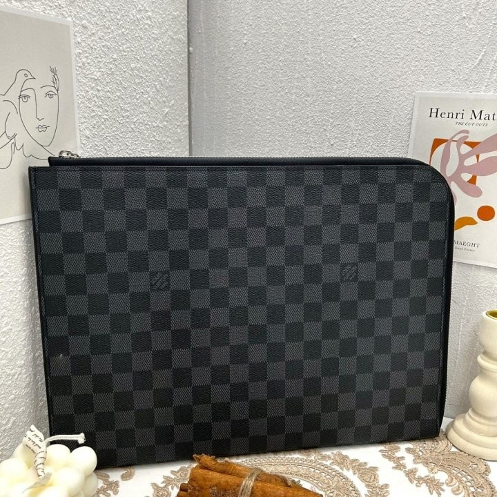 LOUIS VUITTON 루이비통 포쉐트 주르 GM